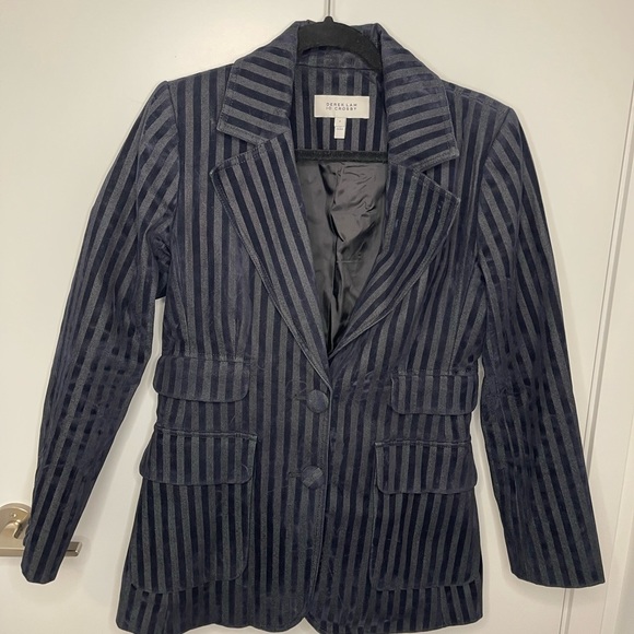 Blazer - Picture 8 of 8
